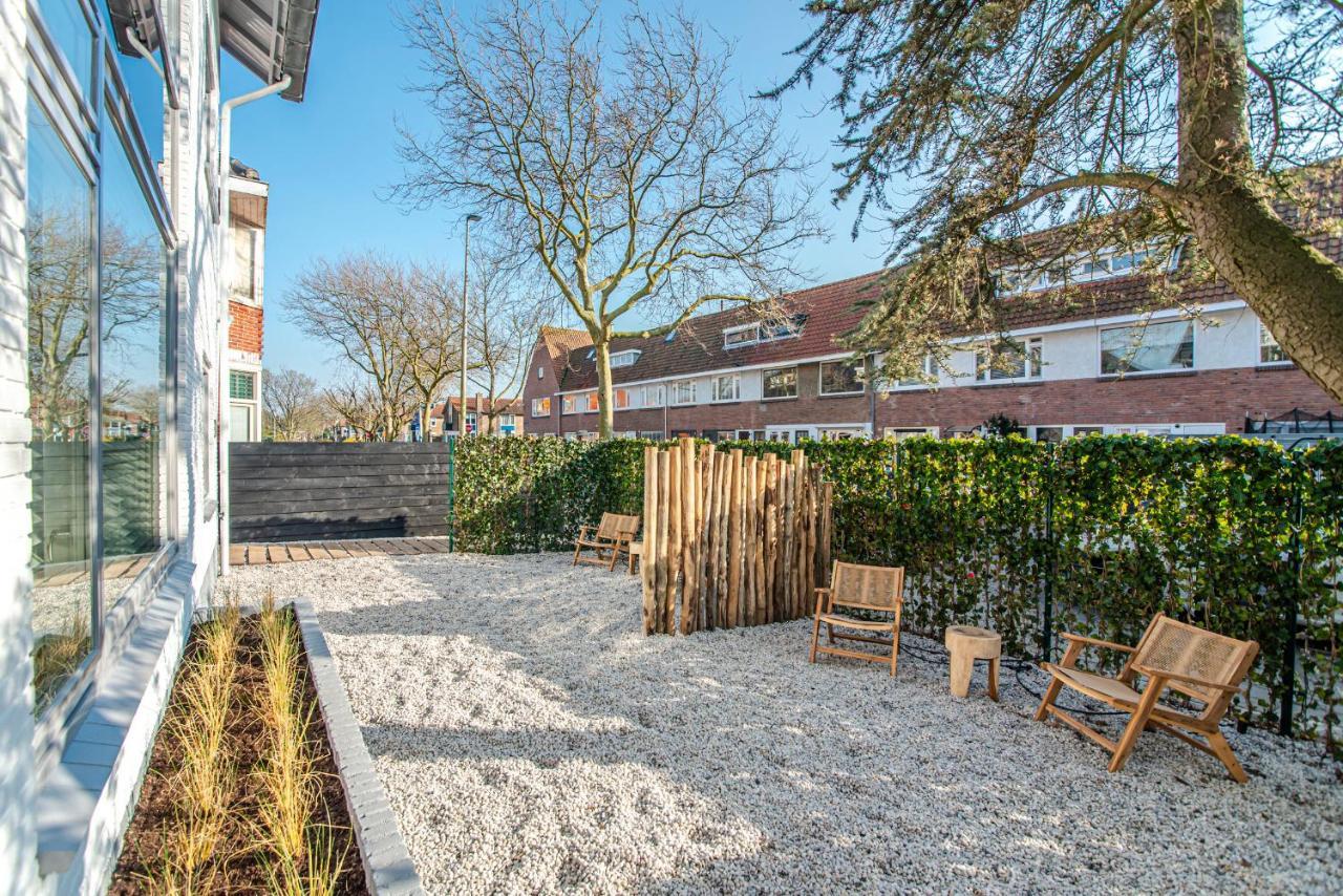 Marley'S Beachhouse - Luxury Guest Room With Balcony Zandvoort Bagian luar foto